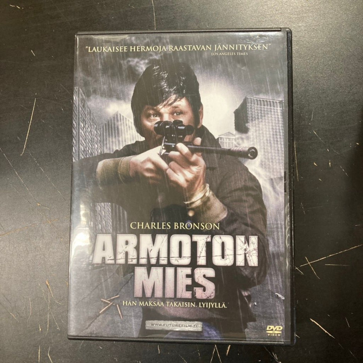 Armoton mies DVD (M-/M-) -toiminta-